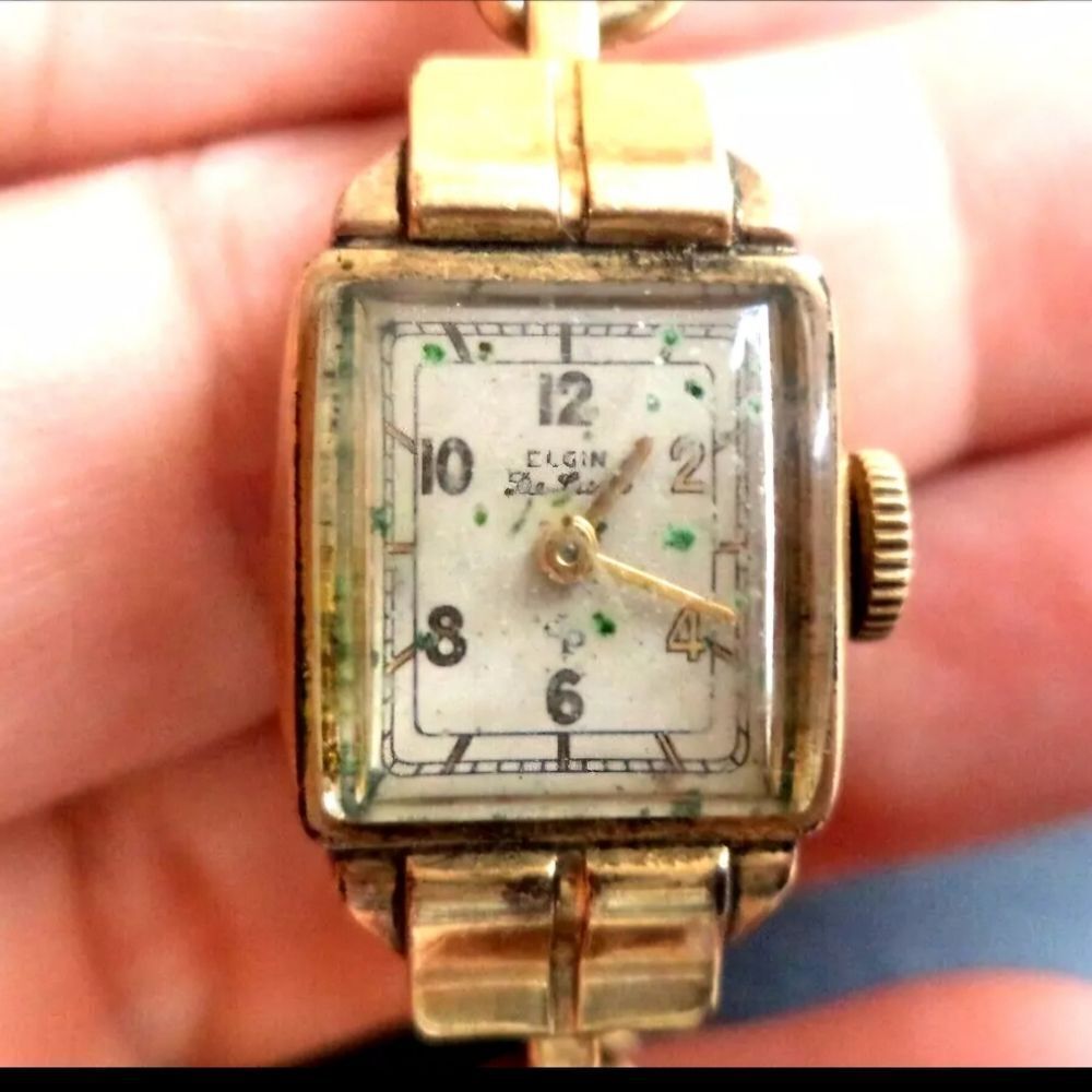 VINTAGE SIGNED 10K GOLD FILLED ELGIN DELUXE WATCH AS IS - Picture 2 of 6
